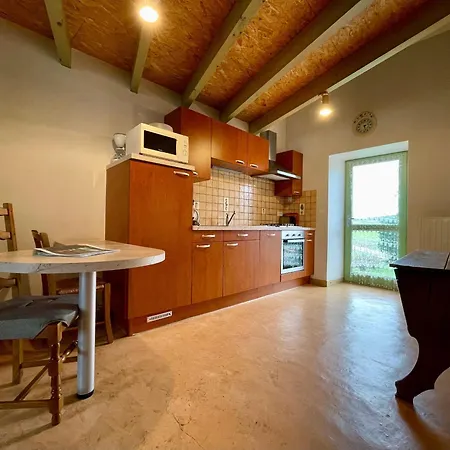 A Avec Terrasse, Proche Sites Touristiques Et Commerces - Fr-1-582-219 Holiday home Lavaudieu